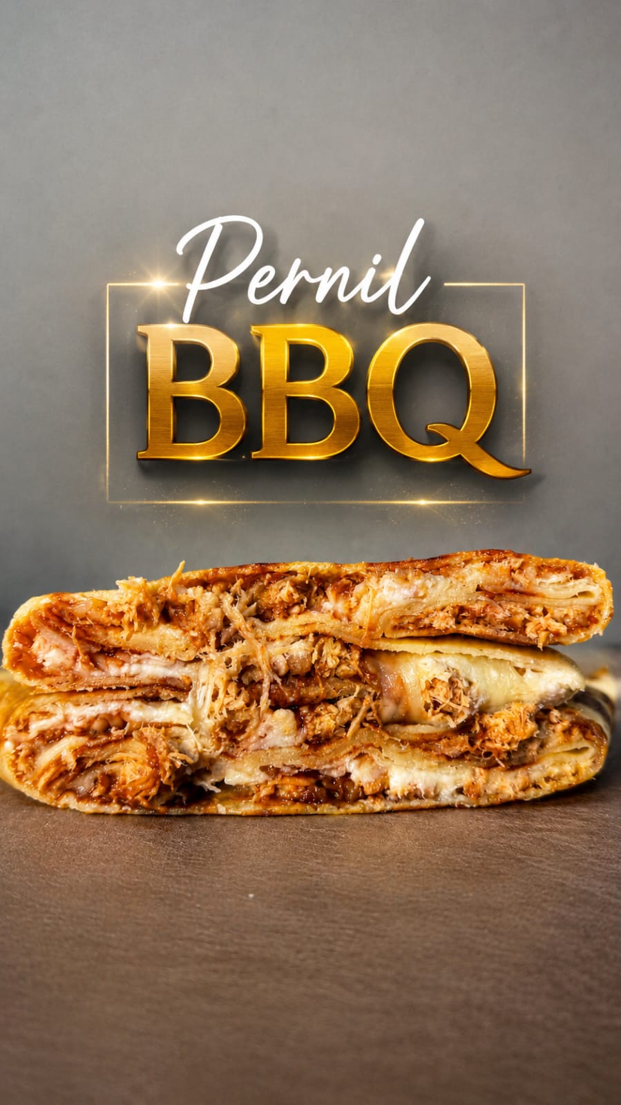 Crepe salgado de pernil desfiado com catupiry, mussarela e barbecue